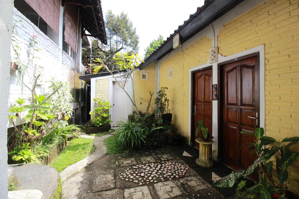 Taman Ayu Homestay Munduk Mitra Reddoorz Экстерьер фото